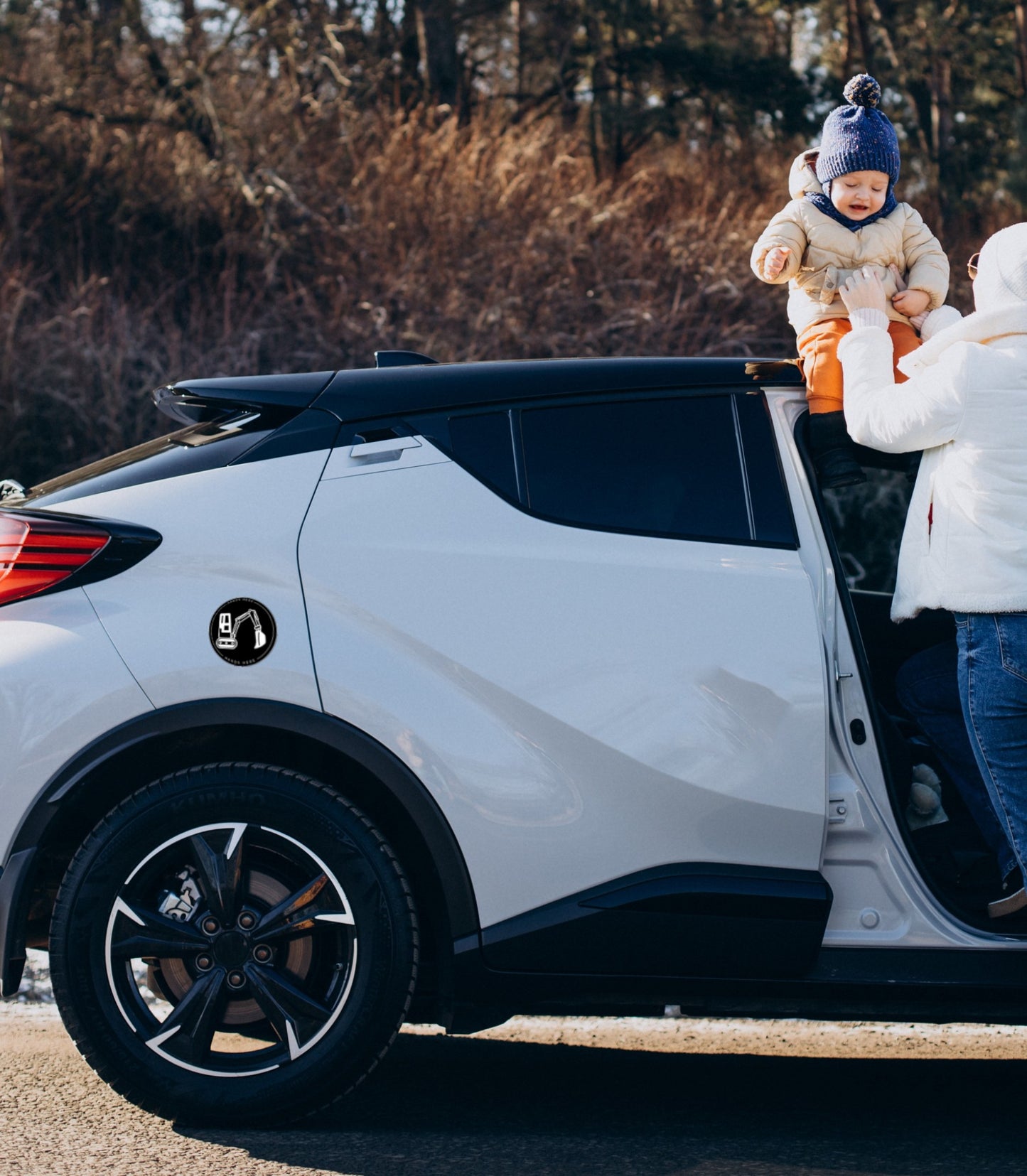 Hands Here Decal/Magnet on car door for child's hand placement